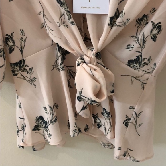 Wayf Plunging Knot Front Top NTW - Picture 5 of 6